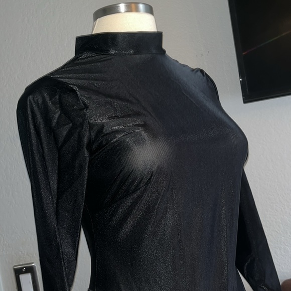 Slick Bodysuit - Picture 3 of 6